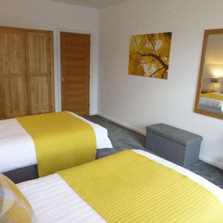 Gerycastell Luxury Holiday Apartment With Stunning Views & Ev Station Point Carmarthen Exterior photo